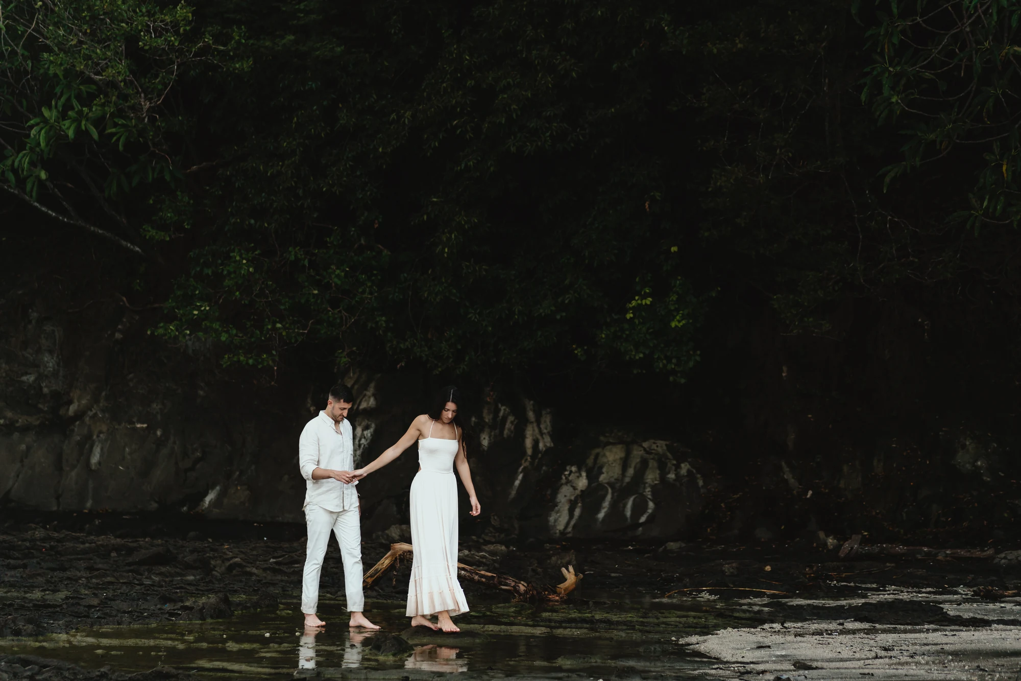 PHAiTO edit — PHAiTO-Portrait-016-Davina-Palik-Cinematic