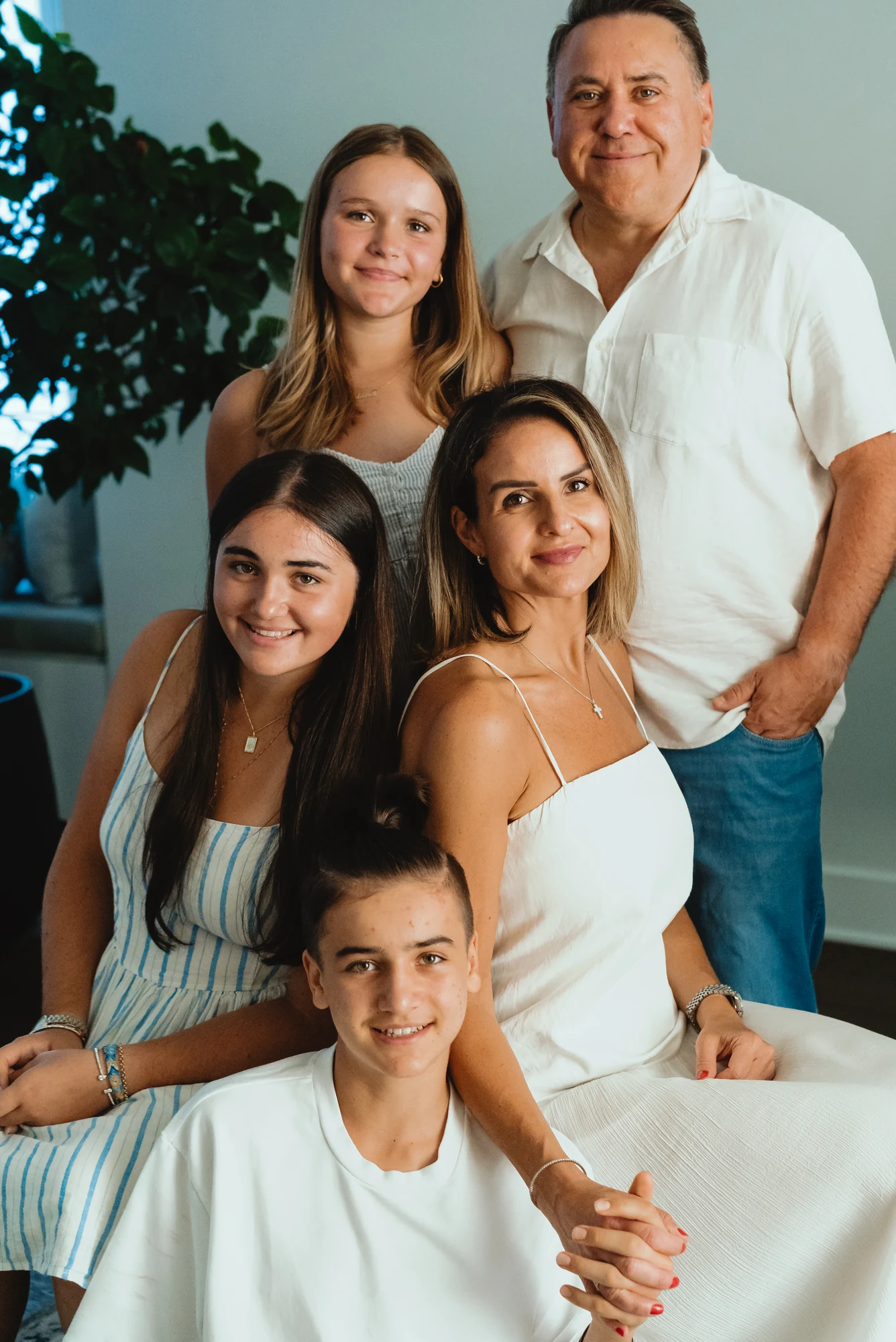 PHAiTO edit — PHAiTO-Portrait-047-Davina-Palik-Cinematic
