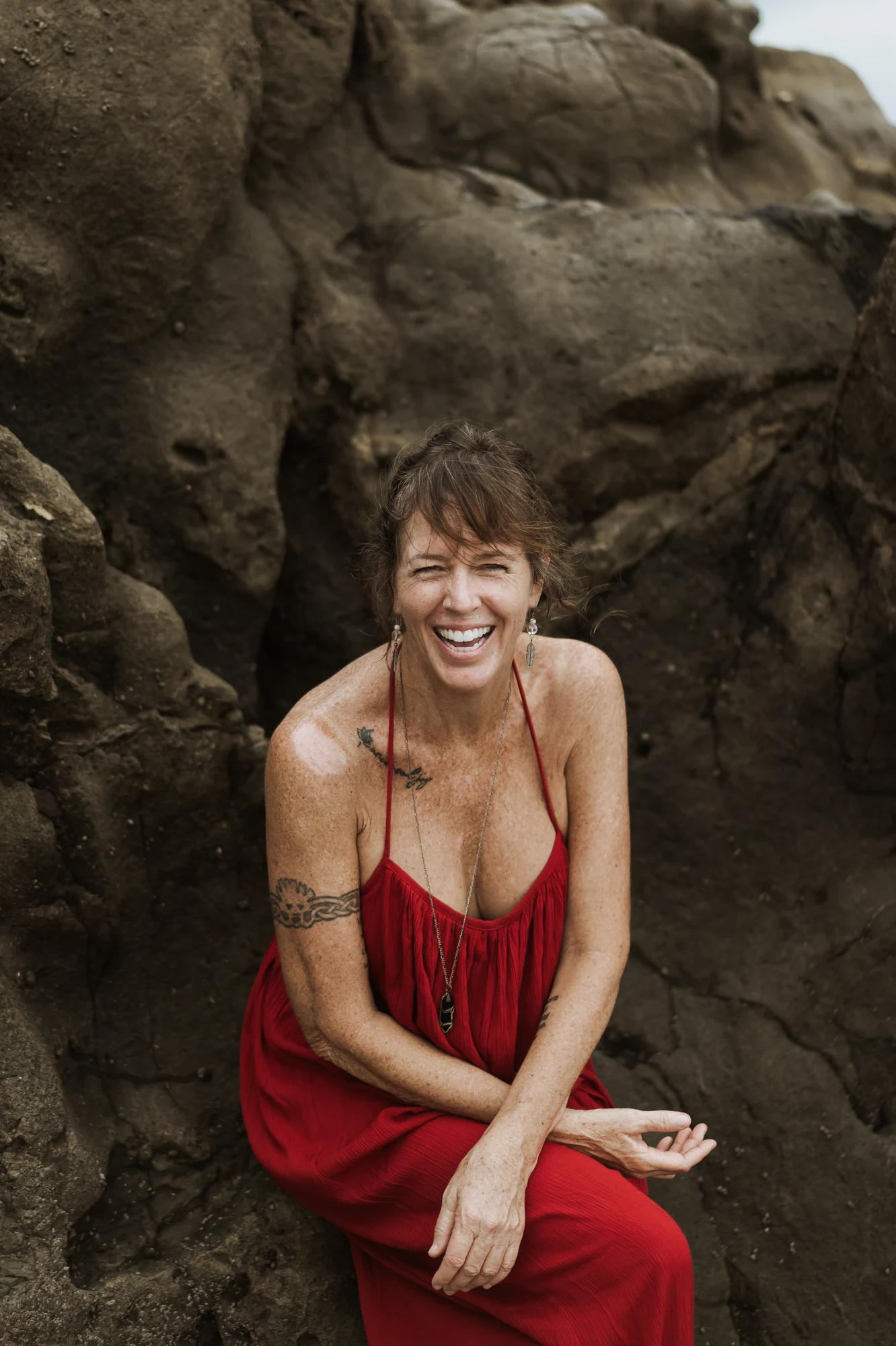 PHAiTO edit — PHAiTO-Portrait-045-Davina-Palik-Dark-Moody
