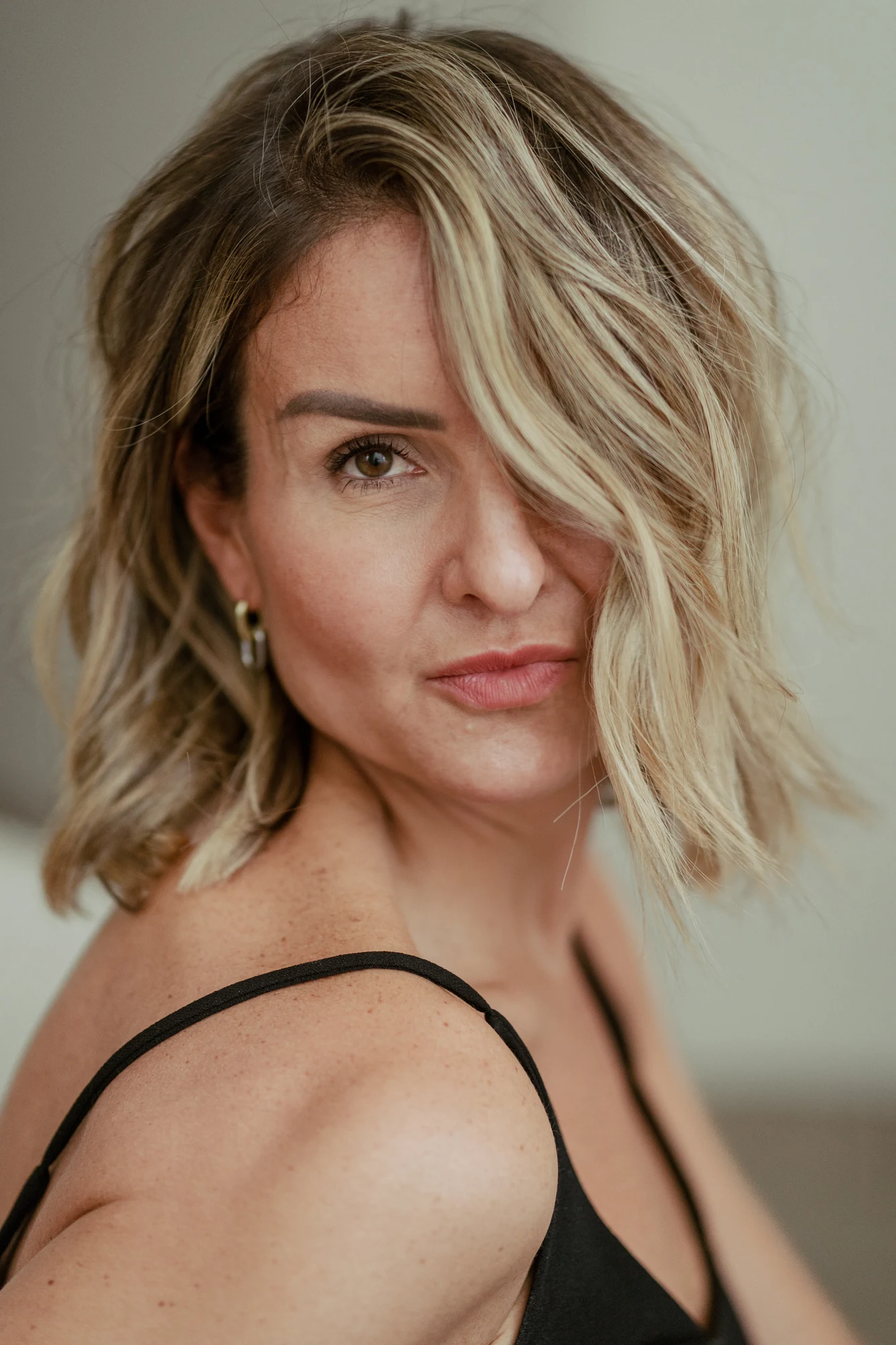 PHAiTO edit — PHAiTO-Branding-020-Davina-Palik-Editorial
