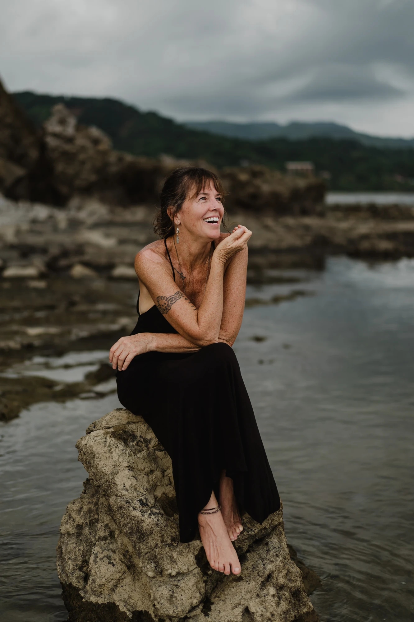 PHAiTO edit — PHAiTO-Portrait-043-Davina-Palik-Home-Clean-Minimal