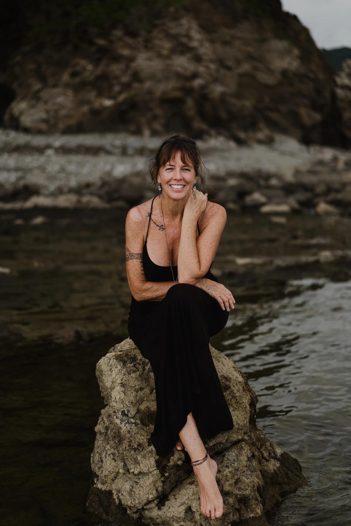 PHAiTO edit — PHAiTO-Portrait-044-Davina-Palik-Home-Clean-Minimal