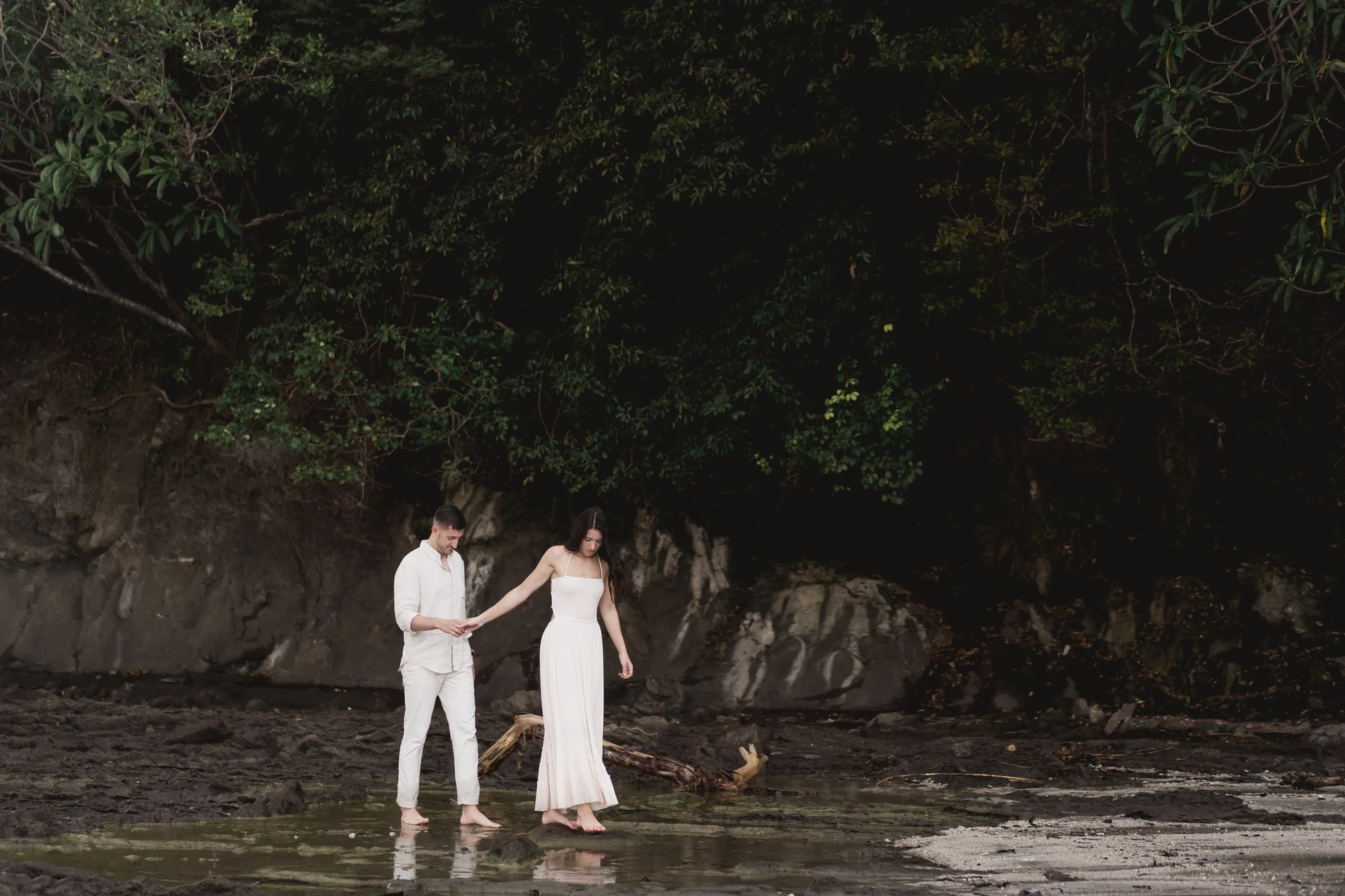 PHAiTO edit — PHAiTO-Portrait-016-Davina-Palik-Light-Airy