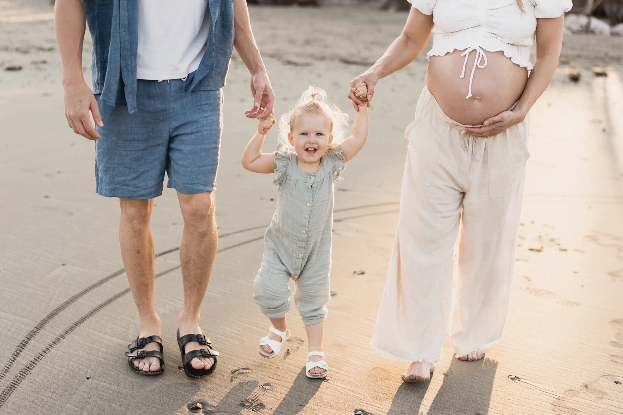 PHAiTO edit — PHAiTO-Portrait-028-Davina-Palik-Light-Airy