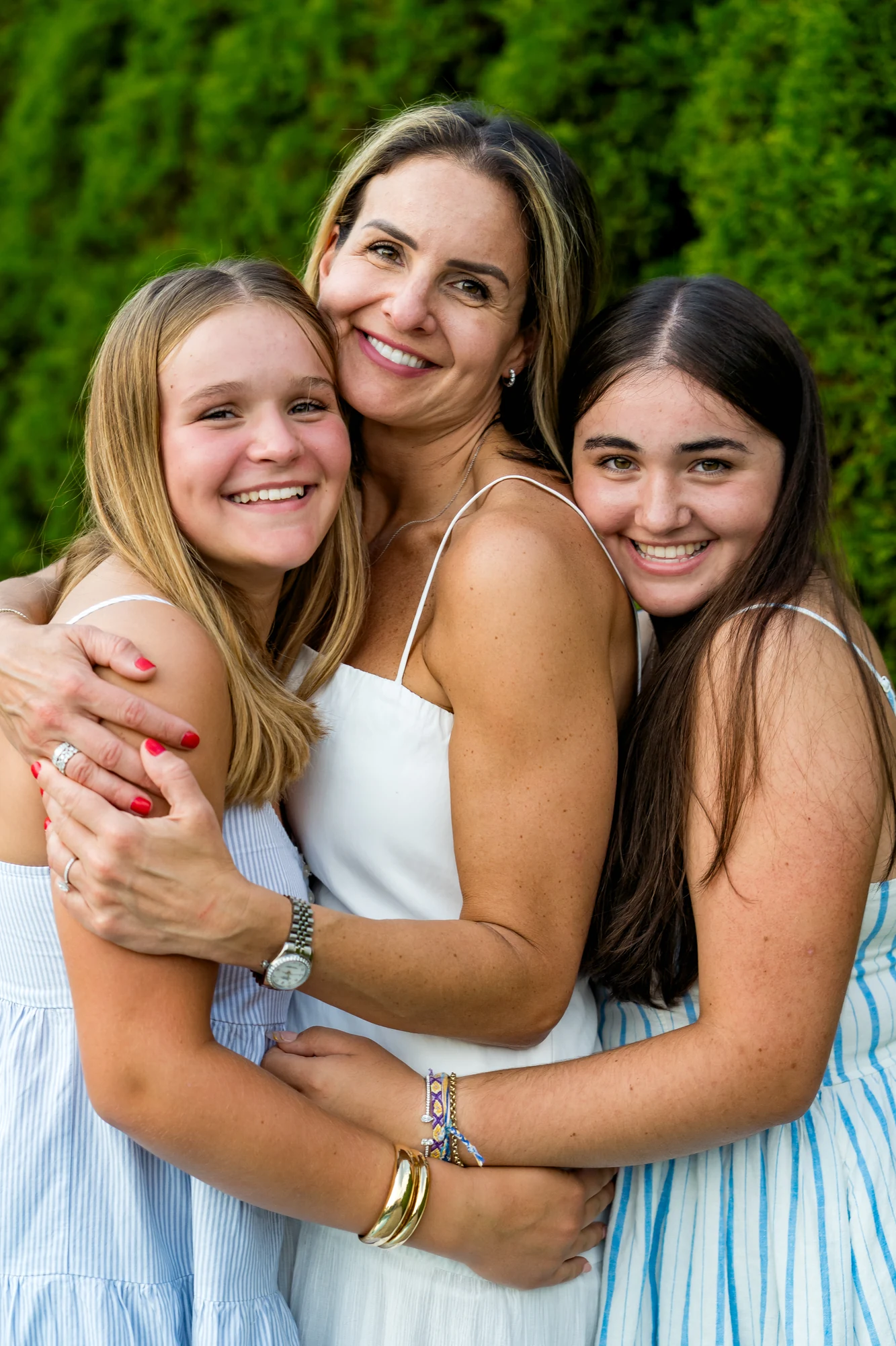 PHAiTO edit — PHAiTO-Portrait-048-Davina-Palik-Punchy
